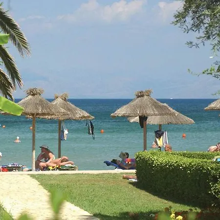 호텔 Delfinia 4*
