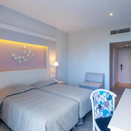 Delfinia Hotel Moraitika