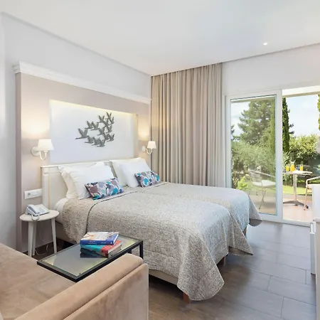 Delfinia モライティカ