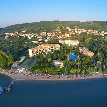 Delfinia 4* مورايتيكا