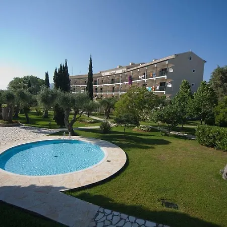 فندق Delfinia 4*