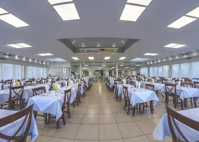 Delfinia Hotel Moraḯtika