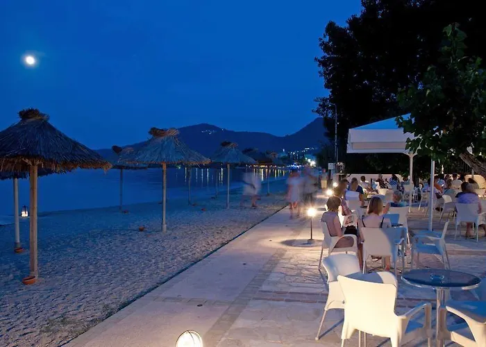 Delfinia Hotel Moraḯtika