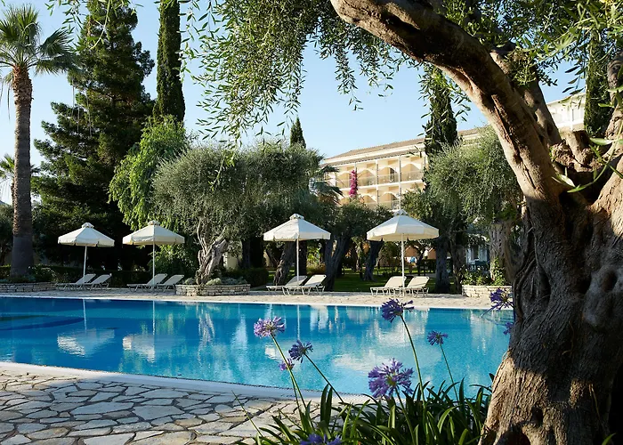 Delfinia 4* Moraḯtika