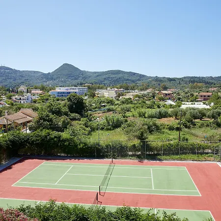 Отель Delfinia 4*