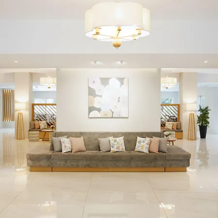 Отель Delfinia 4*